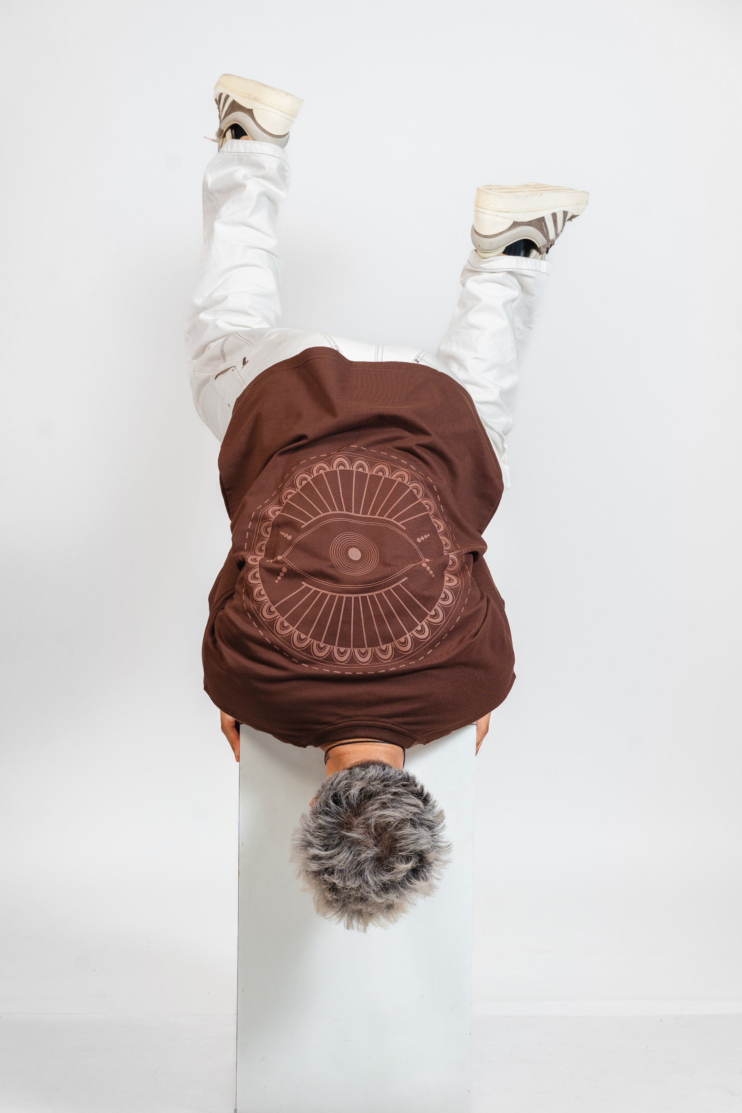 The "Nazariya Badlo" Oversized Tee – Mocha Brown